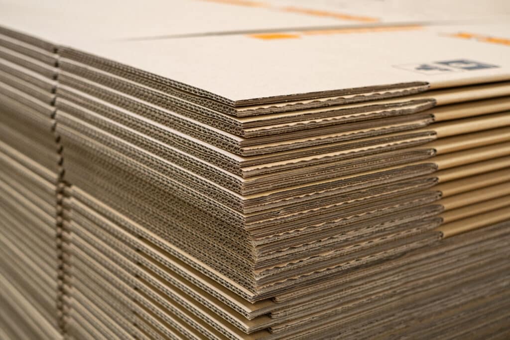 Gilster-Mary Lee begins production of its own corrugated cardboard in Centralia, IL.